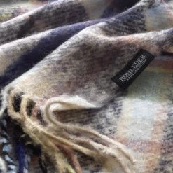 Rohleder Home Collection Cosy Plaid - 150x200 Cm - Water 6 Rohleder Home Collection Cosy Plaid - 150x200 Cm - Water -David Fussenegger Shop unnamed file 1333