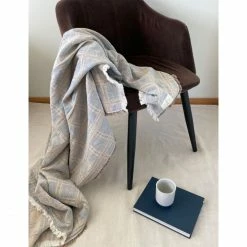 Elvang Denmark Elvang Dahlia Decke - 130x180 Cm - Crown Blue -David Fussenegger Shop unnamed file 1454