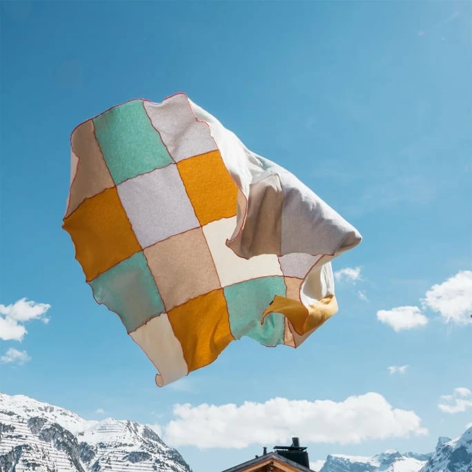 Farbenfreunde Vi Cotton Patchworkdecke - 160x210 Cm - Natural 5 Farbenfreunde Vi Cotton Patchworkdecke - 160x210 Cm - Natural – Bild 5