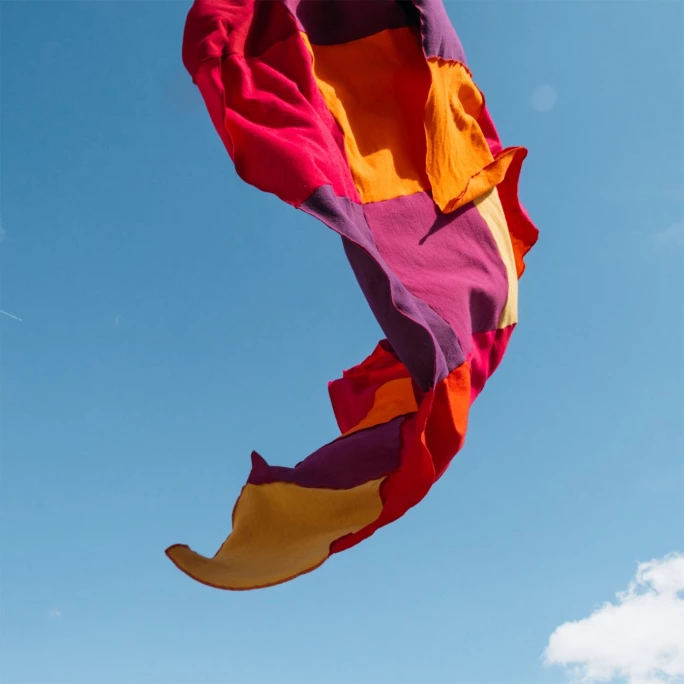 Farbenfreunde Vi Cotton Patchworkdecke - 160x210 Cm - Shades Of Red 5 Farbenfreunde Vi Cotton Patchworkdecke - 160x210 Cm - Shades Of Red – Bild 5