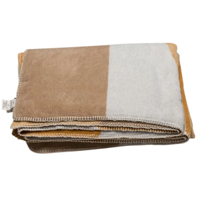 David Fussenegger SAVONA Grafisch Wohndecke - 150x200 Cm - Gold 1 David Fussenegger SAVONA Grafisch Wohndecke - 150x200 Cm - Gold