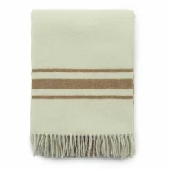 Normann Copenhagen Papa Decke - 130x200 Cm - Frame Pistachio/Camel