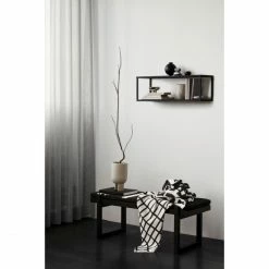 Kristina Dam Studio Contemporary Decke - 130x180 Cm - Black-off White 8 Kristina Dam Studio Contemporary Decke - 130x180 Cm - Black-off White -David Fussenegger Shop unnamed file 469