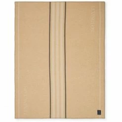 Lexington Center Striped Decke - 130x170 Cm - Beige/off White